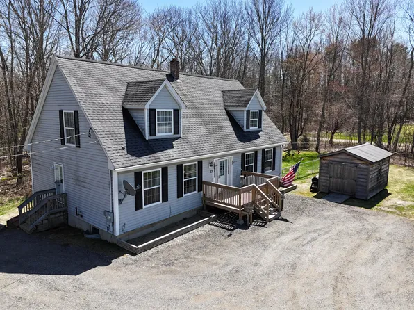 33 Belfast Augusta Road E, Searsmont, ME 04973