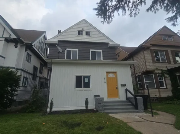 210 S Taylor St, South Bend, IN 46601