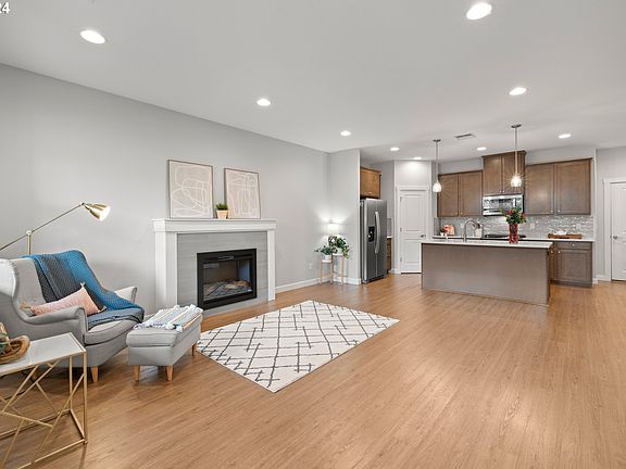 5th image of 13743 NW 7th Pl
