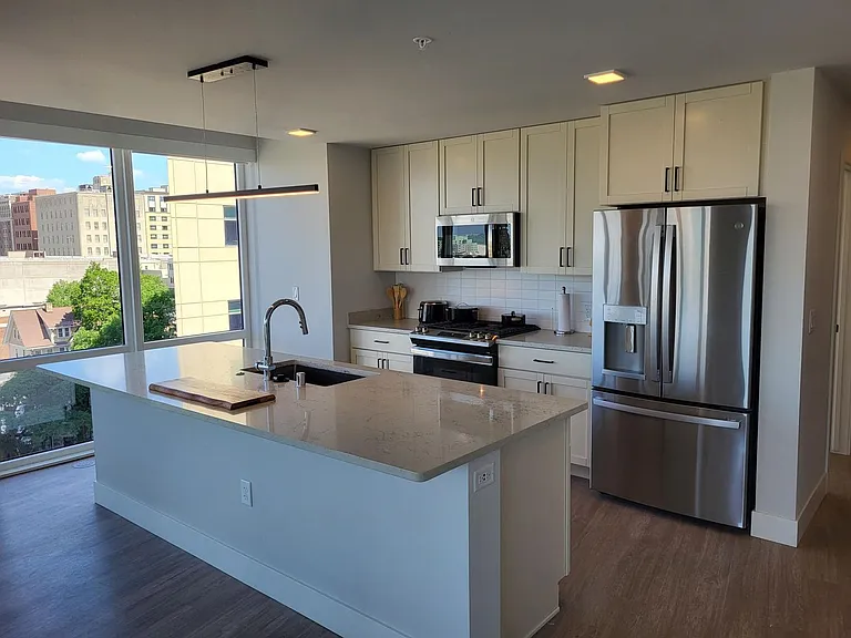 The Adria 179 W. Wilson St. — Photo 76