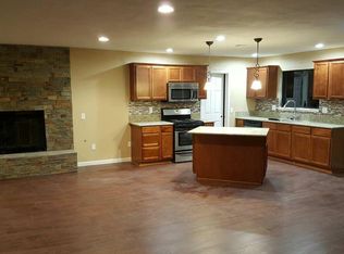 17258 Ranchero Rd, Hesperia, CA 92345