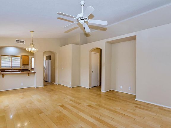 5th image of 17189 N 52nd Ave