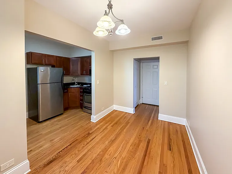 5210 W Montana St #3W — Photo 6