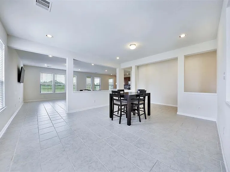 22423 Auburn Valley Ln — Photo 6