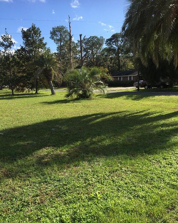 1st image of 101 Paradise Cir