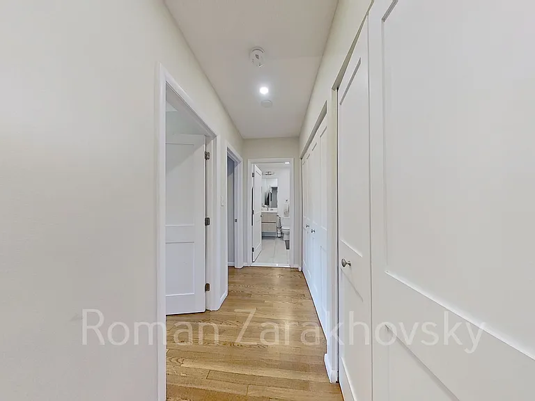 79 Sutherland Rd #4 — Photo 4