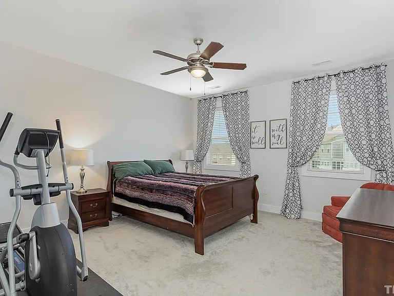 417 Shale Creek Dr — Photo 16