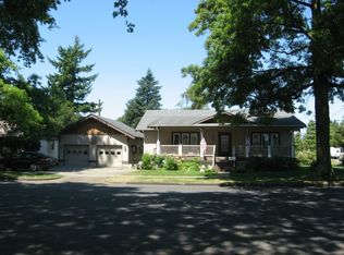 1400 Front St, Lynden, WA 98264