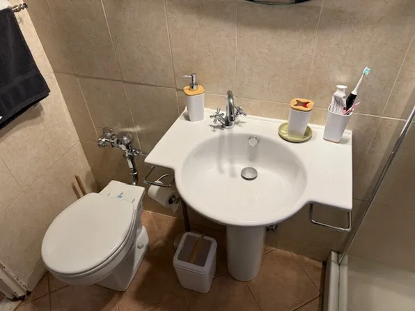 2280 Burnett Street image 11 of 11