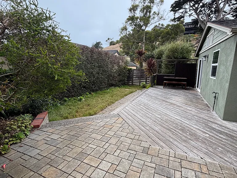 529 Hacienda Dr — Photo 4