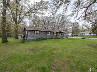 9667 Exeter Rd, Carleton, MI, 48117