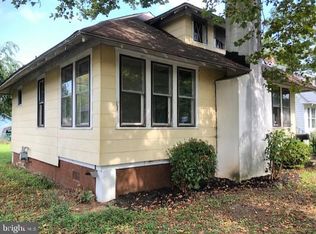 286 Johnson St, Carneys Point, NJ 08069