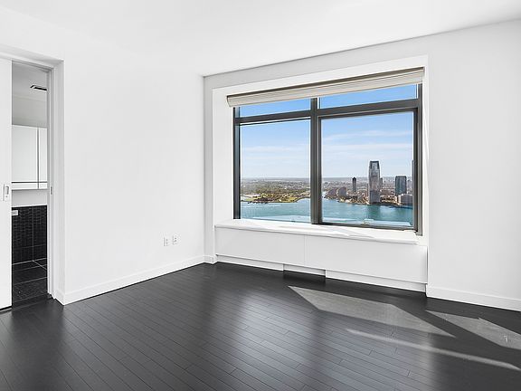 5th image of 123 Washington St APT 47A