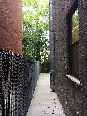 Rented by Nooklyn NYC LLC | media 65