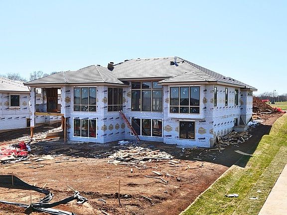 5th image of 13701 W Guilford Rd