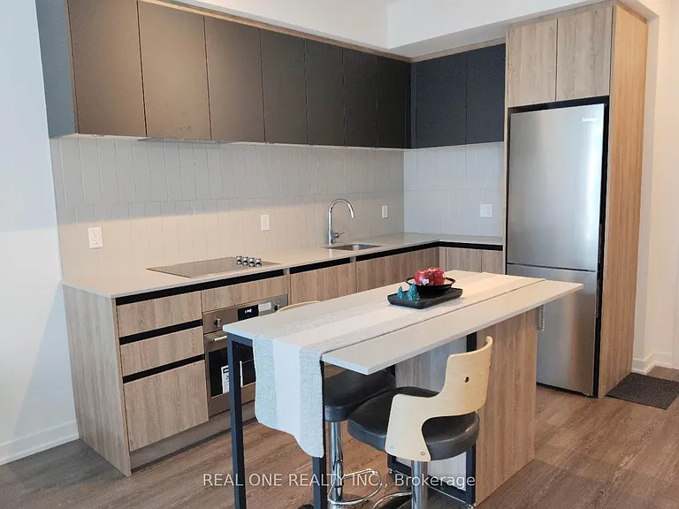 7950 Bathurst St #620 — Photo 4