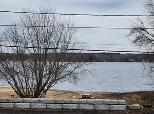 33 Central Ave, Lakeville, MA 02347