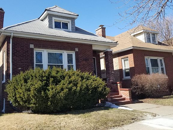 3rd image of 7928 S Blackstone Ave