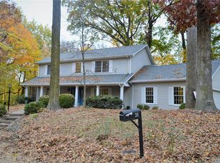 35 Camelot Dr, Edwardsville, IL 62025