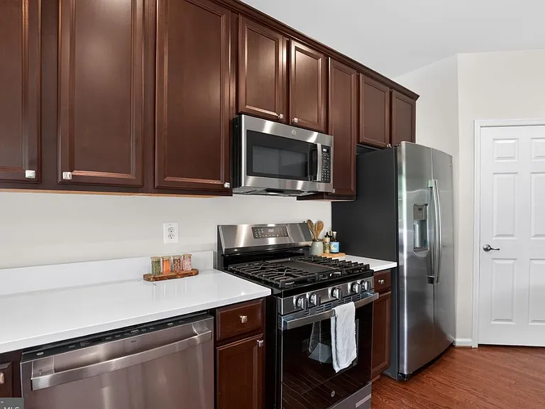 2624 Saint Marys View Rd — Photo 6