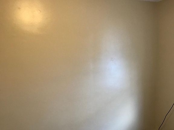 5th image of 644 Mellon St