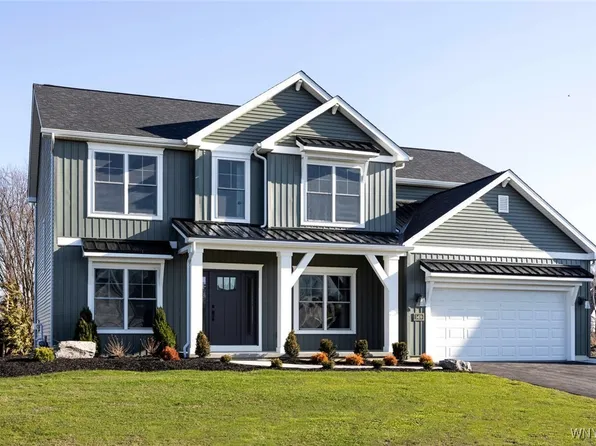 5409 Cooper Rdg, Hamburg, NY 14075