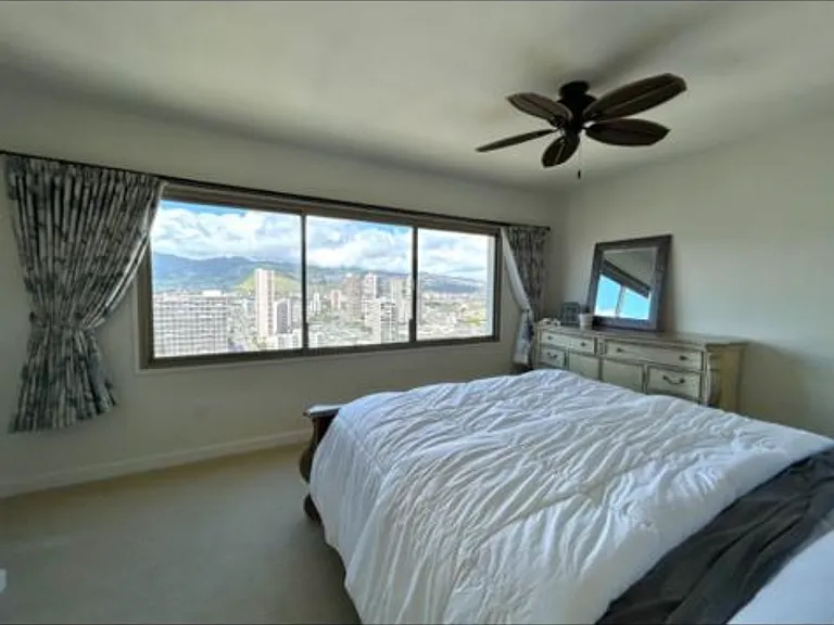 421 Olohana St #2604 — Photo 8