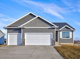 2413 Spruce St, Granger, IA 50109