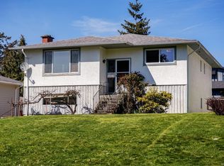538 Warren Ave, Saanich, BC V8Z 2J5