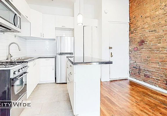 3rd image of 469 W 57th St APT 3C