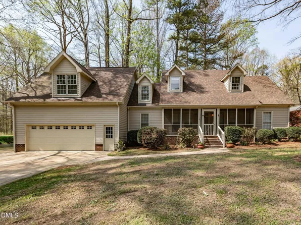 101 Oakwood Dr, Wake Forest, NC 27587