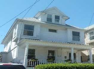 8522 76th St, Woodhaven, NY 11421