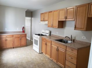 419 Schiller Ave, Hamilton, NJ 08610