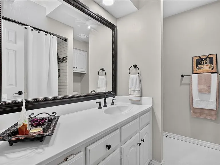 2335 Highlands Creek Rd — Photo 19