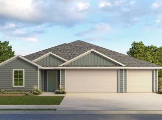 127 Union Pacific Dr, Cedar Creek, TX 78612