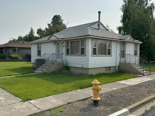 447 N Burke Ave, Connell, WA 99326
