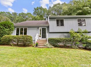 62 Featherbed Ln, Branford, CT 06405