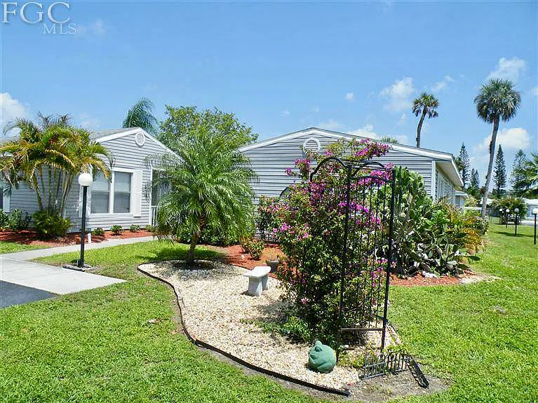 7008 Constitution Blvd #77 — Photo 4