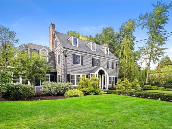 15 Woodside Circle, Hartford, CT 06105