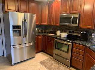 1004 Mulligan Dr, Mount Vernon, IL 62864