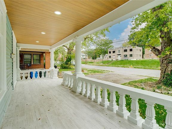4th image of 1459 Huffman Ave