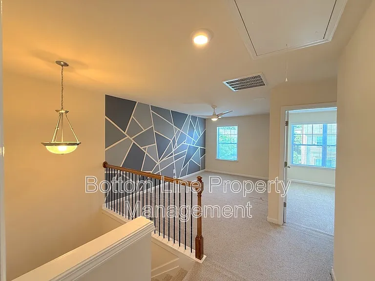 4708 Pepperstone Ln — Photo 12
