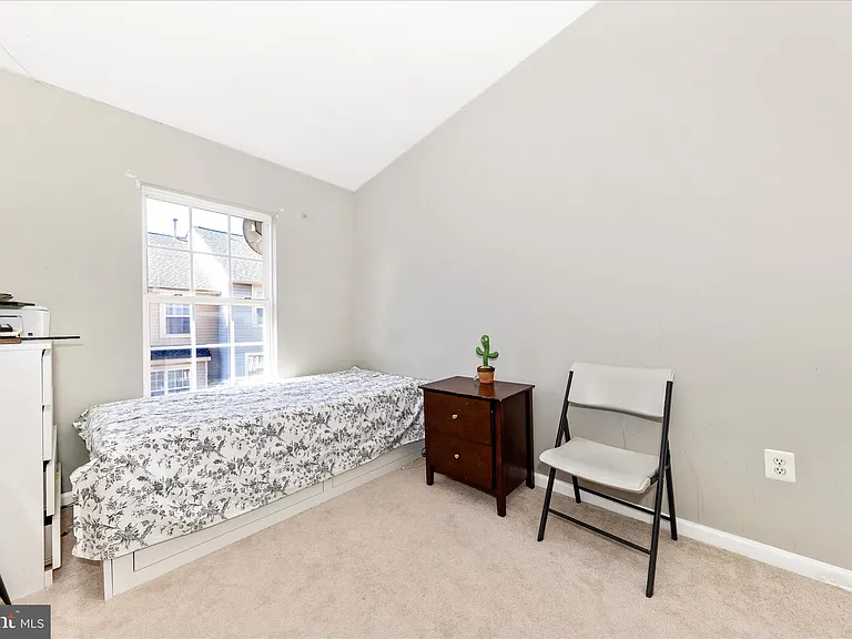 9215 McCarty Rd — Photo 17