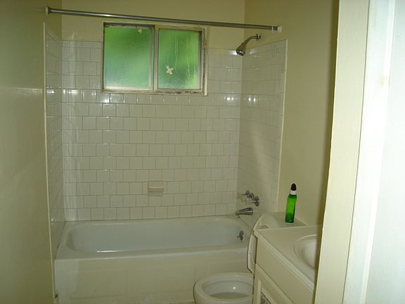 4th image of 5123 Belfast Dr