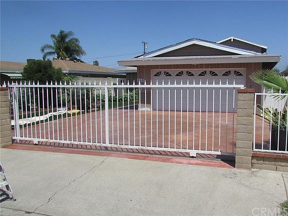 3rd image of 6651 Thelma Ave