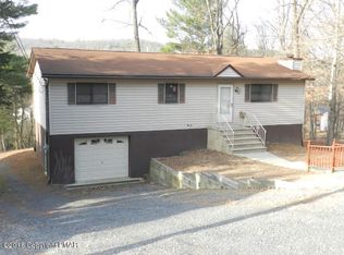 5081 Pine Ridge Rd N, East Stroudsburg, PA 18302
