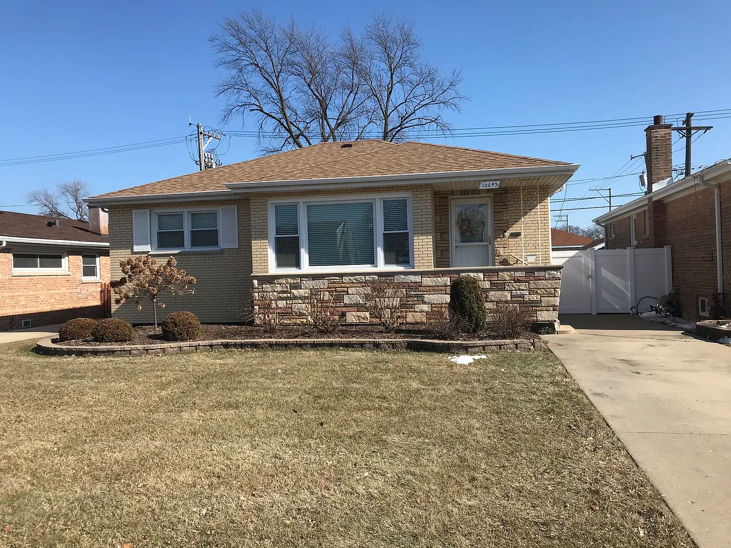 10643 S Kedzie Ave photo 1