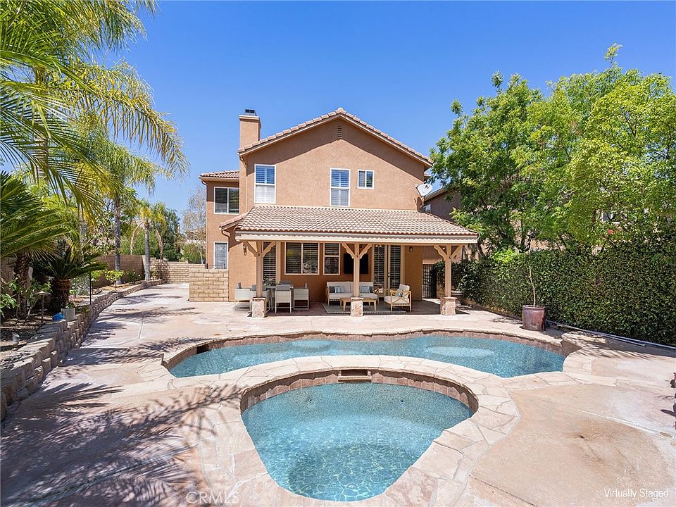 1st image of 28304 Lorita Ln