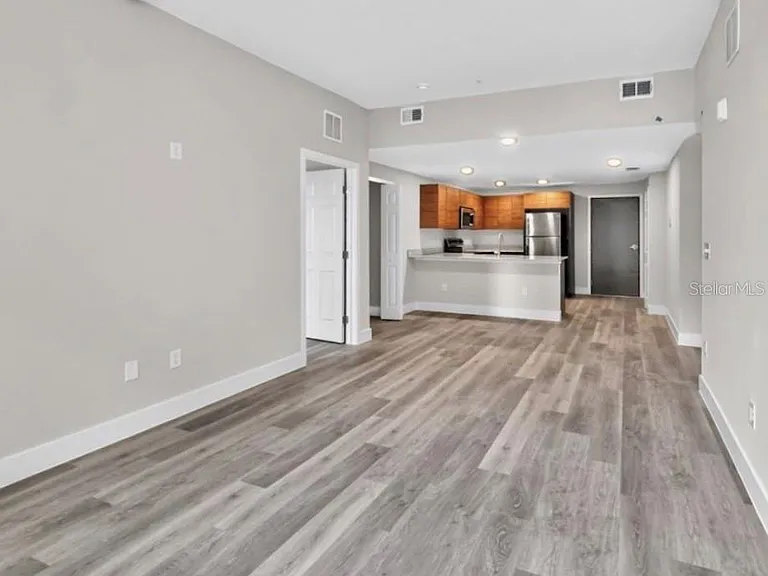4424 S Texas Ave #1-302 — Photo 5