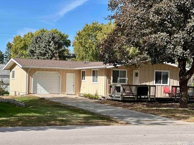 210 Harrison St, Newell, IA, 50568